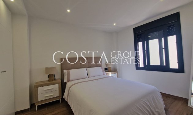 Resale - Villa -
Orihuela - Los Balcones