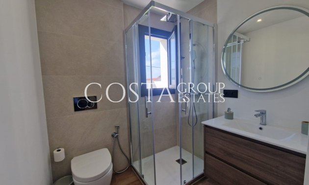 Resale - Villa -
Orihuela - Los Balcones