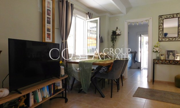 Herverkoop - Villa -
Orihuela - Villamartin