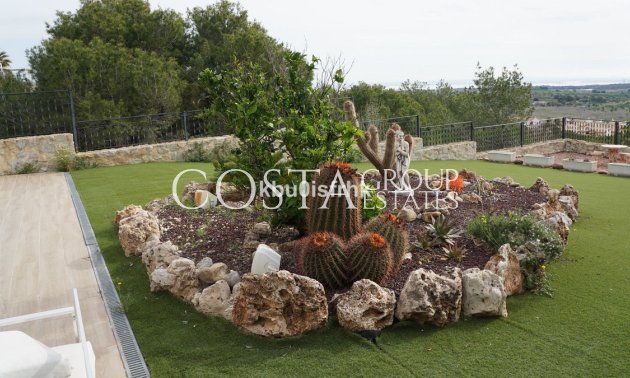 Odsprzedaż - Willa -
San Miguel de Salinas - San Miguel de Salinas Centro