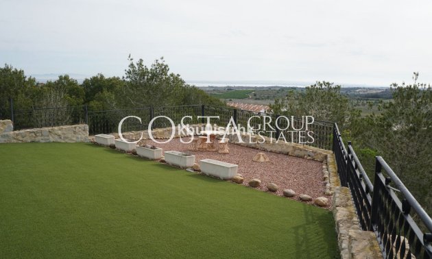 Odsprzedaż - Willa -
San Miguel de Salinas - San Miguel de Salinas Centro