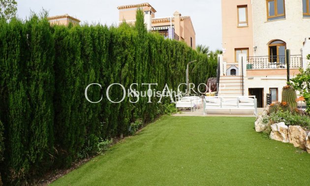 Odsprzedaż - Willa -
San Miguel de Salinas - San Miguel de Salinas Centro