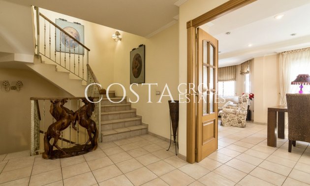 Resale - Villa -
Almoradí - Almoradi Centro