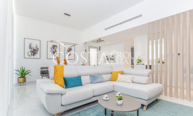 Herverkoop - Villa -
Torrevieja - Torrevieja Centro