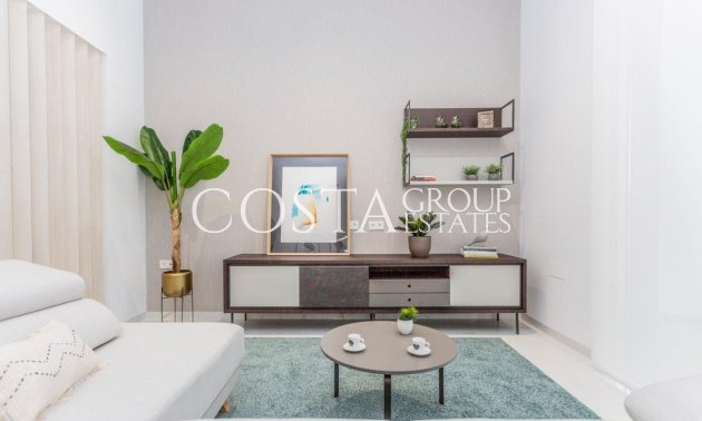 Herverkoop - Villa -
Torrevieja - Torrevieja Centro