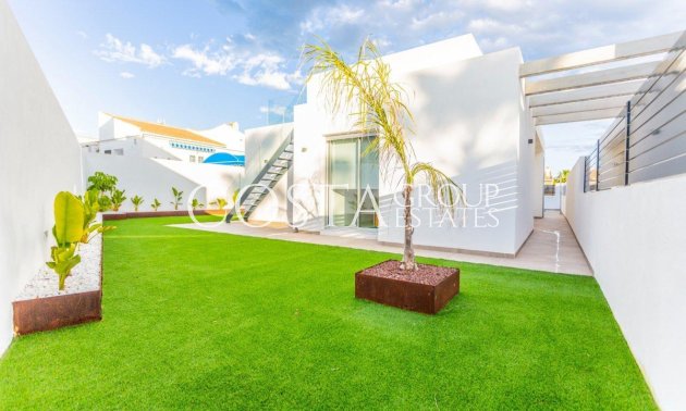 Herverkoop - Villa -
Torrevieja - Torrevieja Centro