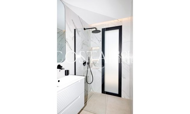 Odsprzedaż - Willa -
Molina De Segura - Molina de Segura Centro