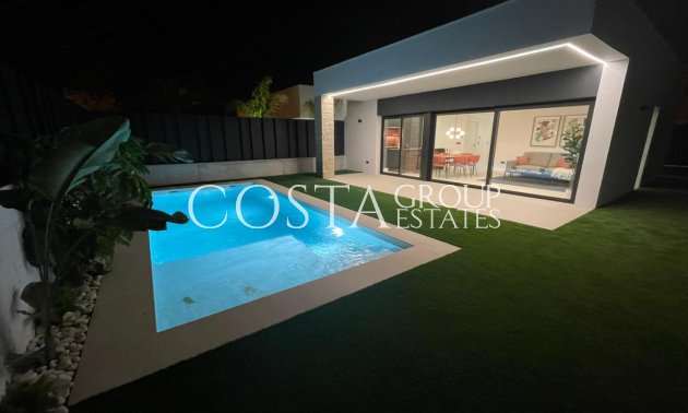 Odsprzedaż - Willa -
Molina De Segura - Molina de Segura Centro