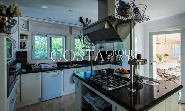 Resale - Villa -
Altea - Altea Centro