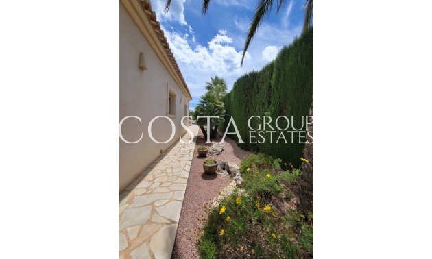 Resale - Villa -
Benissa - Benissa Centro