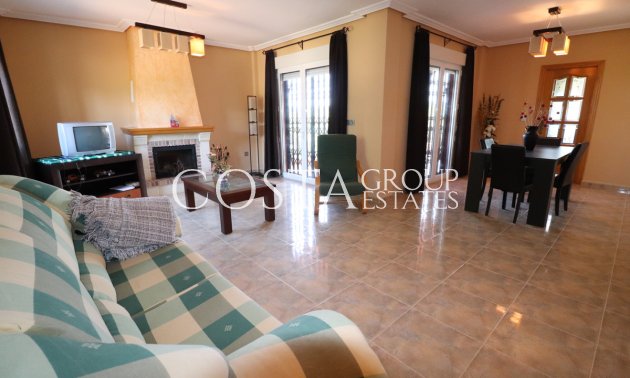 Resale - Villa -
Algorfa - Algorfa Centro