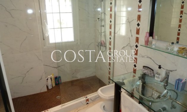 Revente - Villa -
Rojales - Rojales Centro