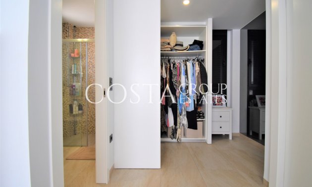 Resale - Villa -
Orihuela - Villamartin