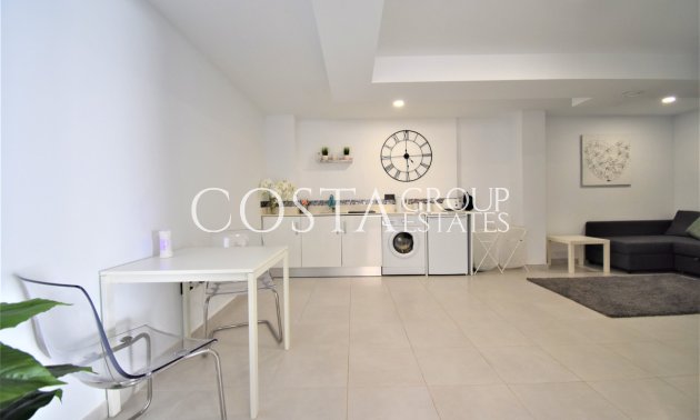 Resale - Villa -
Orihuela - Villamartin