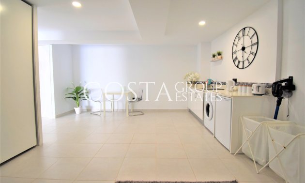 Resale - Villa -
Orihuela - Villamartin