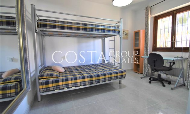 Herverkoop - Villa -
Orihuela - Villamartin