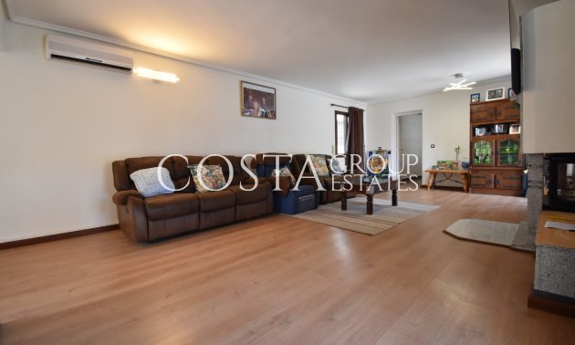 Herverkoop - Villa -
Orihuela - Villamartin