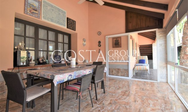 Herverkoop - Villa -
Orihuela - Villamartin