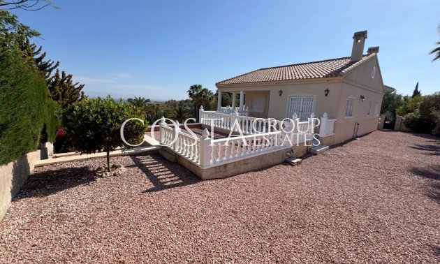Resale - Villa -
Algorfa - Algorfa Centro