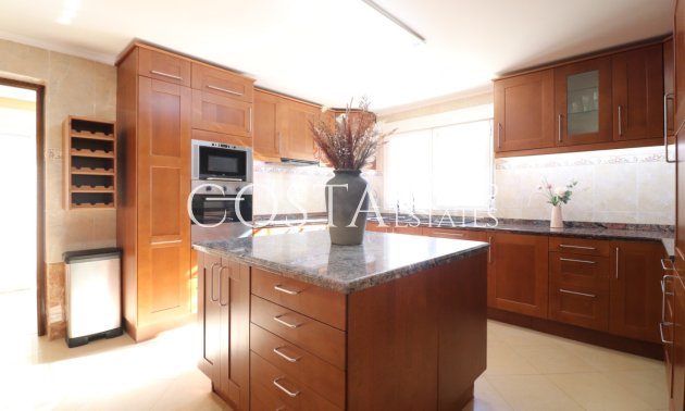 Herverkoop - Villa -
San Fulgencio - La Escuera