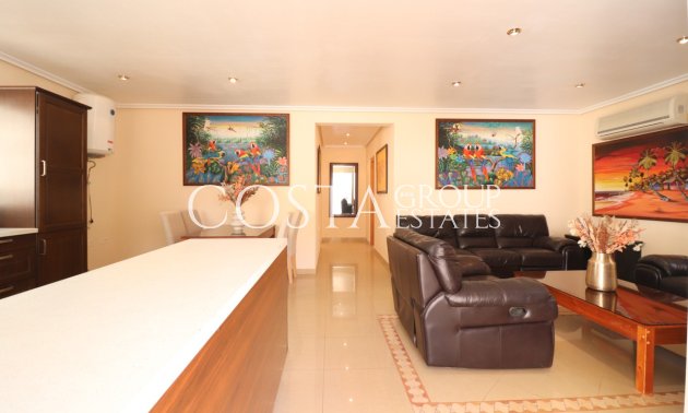 Herverkoop - Villa -
San Fulgencio - La Escuera