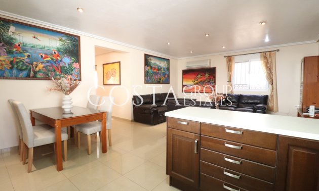 Herverkoop - Villa -
San Fulgencio - La Escuera