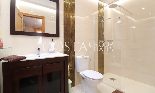 Herverkoop - Villa -
San Fulgencio - La Escuera