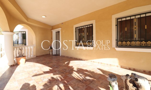 Herverkoop - Villa -
San Fulgencio - La Escuera