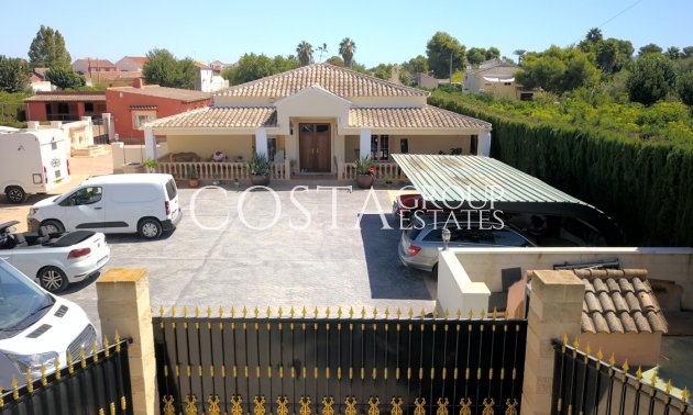 Resale - Villa -
Almoradí - Heredades