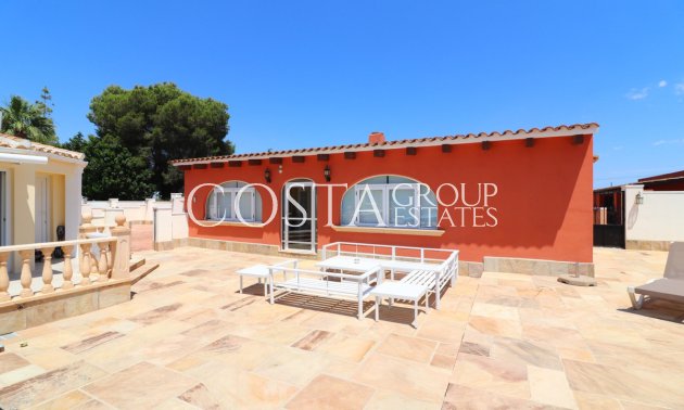 Resale - Villa -
Almoradí - Heredades