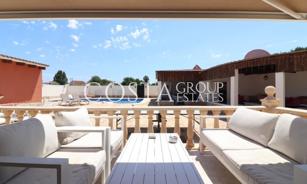 Resale - Villa -
Almoradí - Heredades