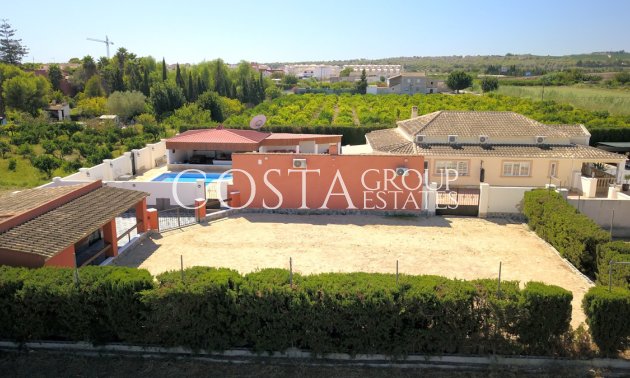 Resale - Villa -
Almoradí - Heredades