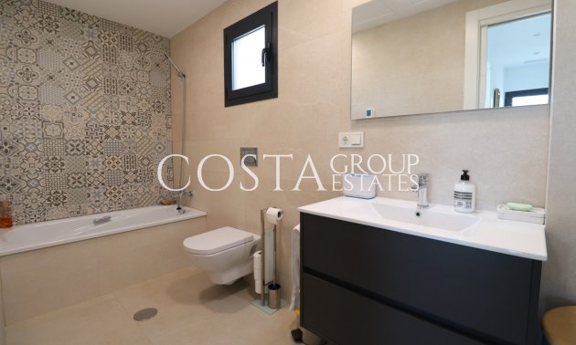 Revente - Maison -
Benijofar