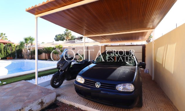 Odsprzedaż - Willa -
Benijofar