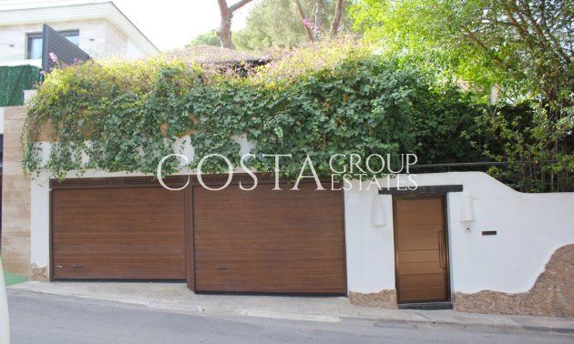 Resale - Villa -
Orihuela - Dehesa de Campoamor