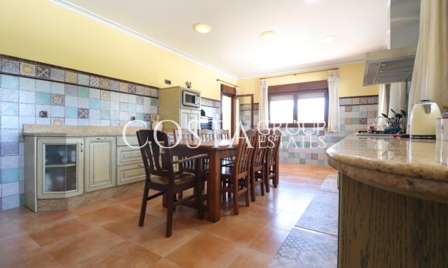 Resale - Villa -
Callosa de Segura - Callosa de Segura Centro