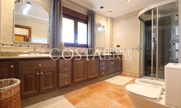 Resale - Villa -
Callosa de Segura - Callosa de Segura Centro