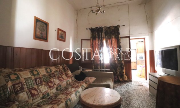 Resale - Villa -
Almoradí - Heredades