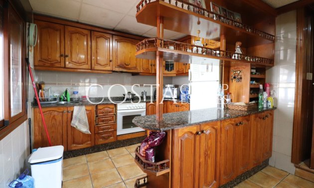 Resale - Villa -
Almoradí - Heredades