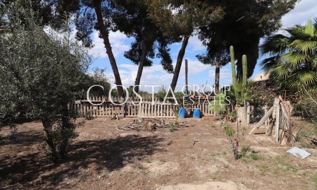 Resale - Villa -
Almoradí - Heredades