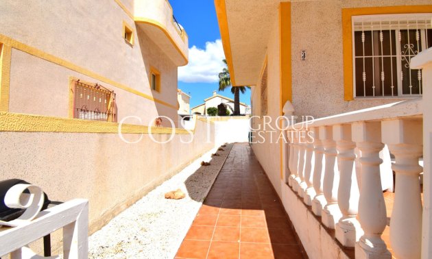 Revente - Maison -
Orihuela - Los Altos