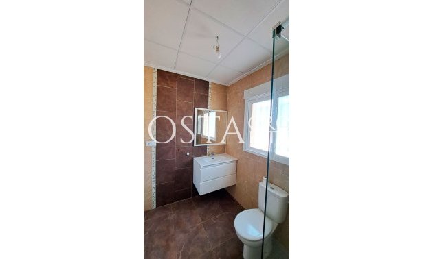 Wiederverkauf - Villa -
Catral - Catral Centro