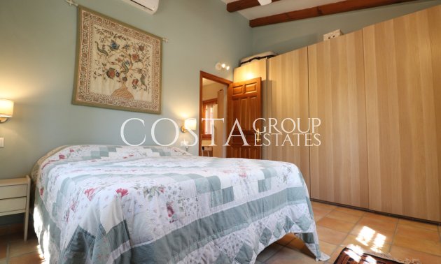 Herverkoop - Villa -
Catral - Catral Centro