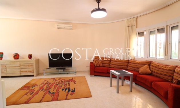 Wiederverkauf - Villa -
Catral - Catral Centro