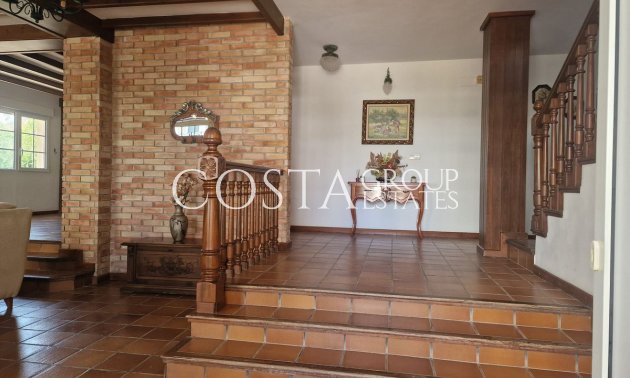 Revente - Villa -
Orihuela - Mil Palmeras