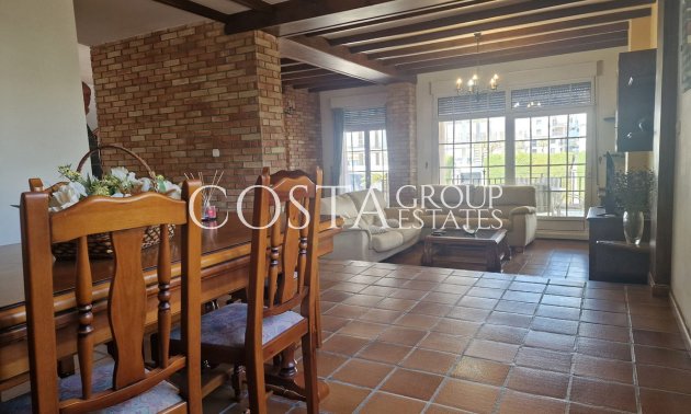 Revente - Villa -
Orihuela - Mil Palmeras