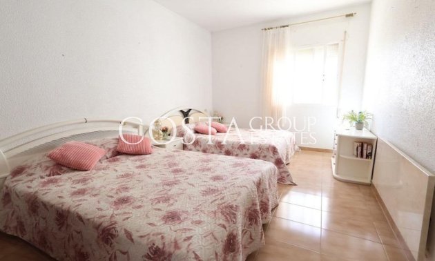 Herverkoop - Villa -
Torrevieja - Torrevieja Centro