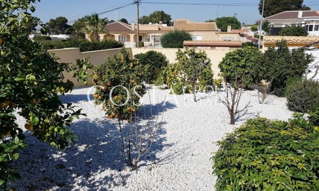 Herverkoop - Villa -
Orihuela - Los Balcones