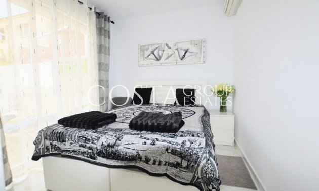 Odsprzedaż - Willa -
Orihuela - Villamartin