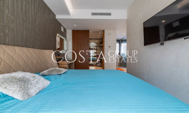 Resale - Villa -
Orihuela - Campoamor